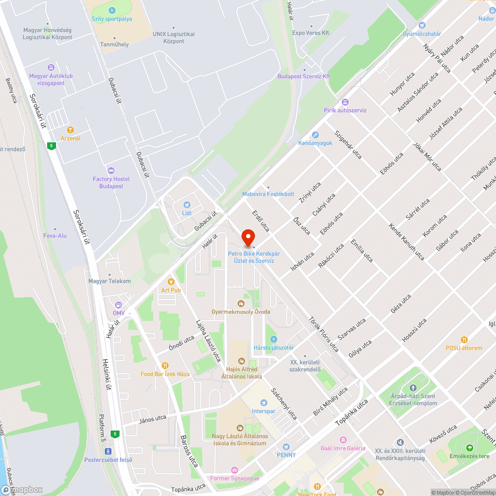 Szétdobált cigicsikkek a megálló mellett bejelentés helye