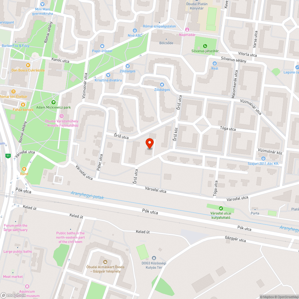 Roncs autó a parkolóban bejelentés helye