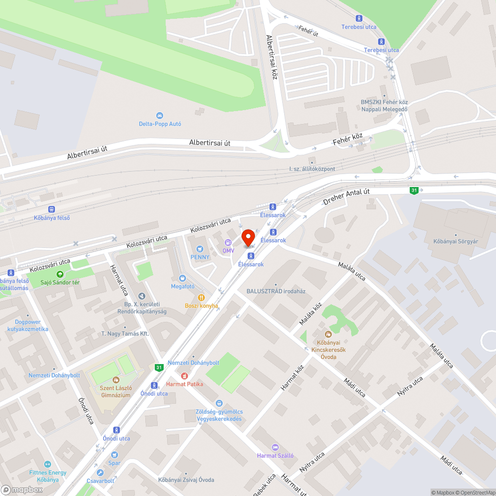 Padról és a támaszkodóról lekopott a festék bejelentés helye