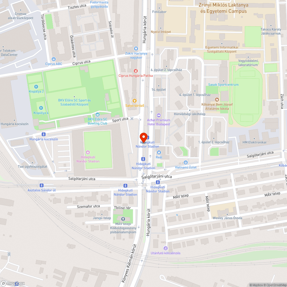 Lötyögő szerelvényfedél a villamosmegállóban bejelentés helye