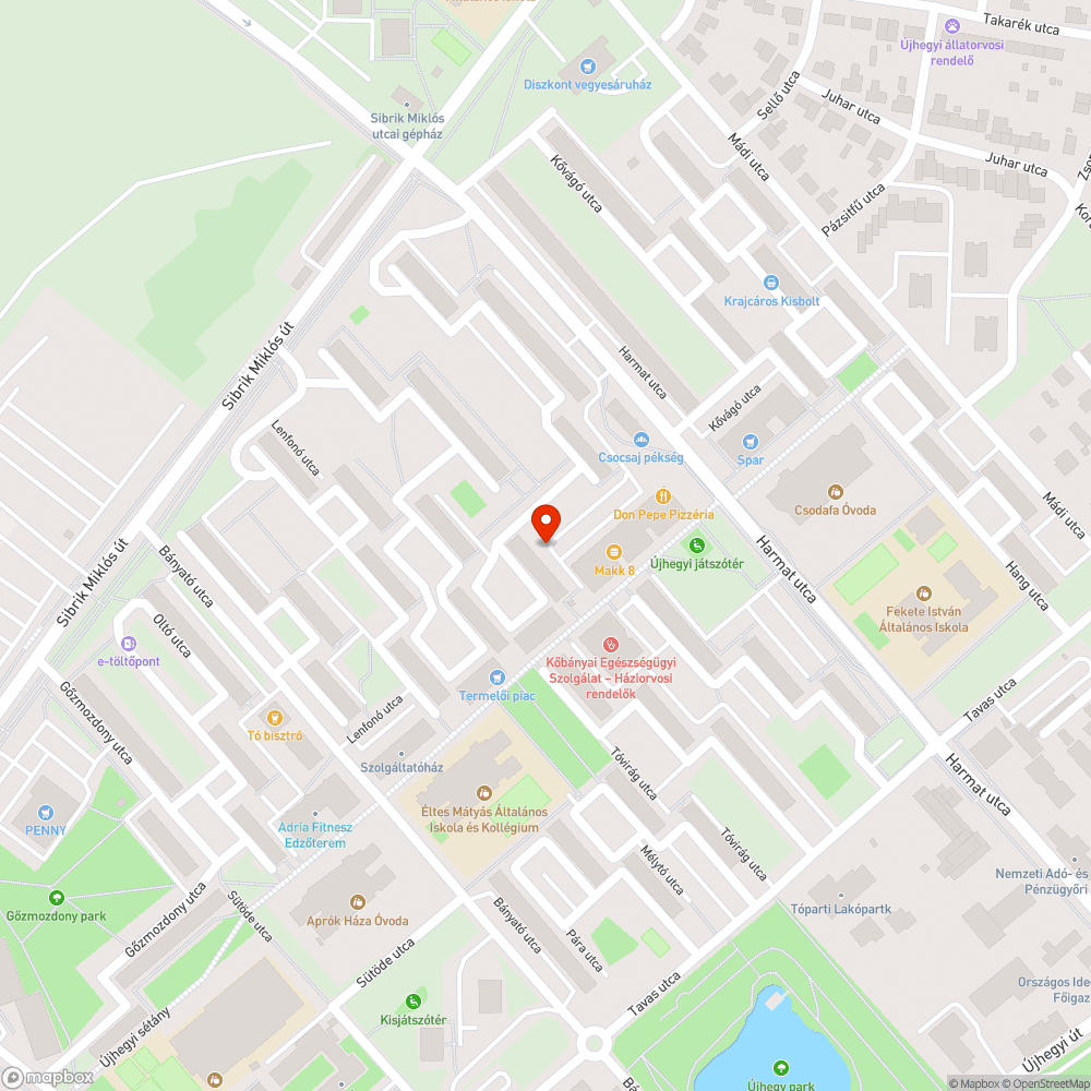 Kilátszodó rozsdás szekrény körül betondarabok bejelentés helye