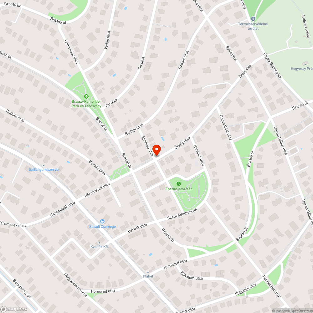 Évek óta elhagyott befejezetlen lakóház szeméttel bejelentés helye