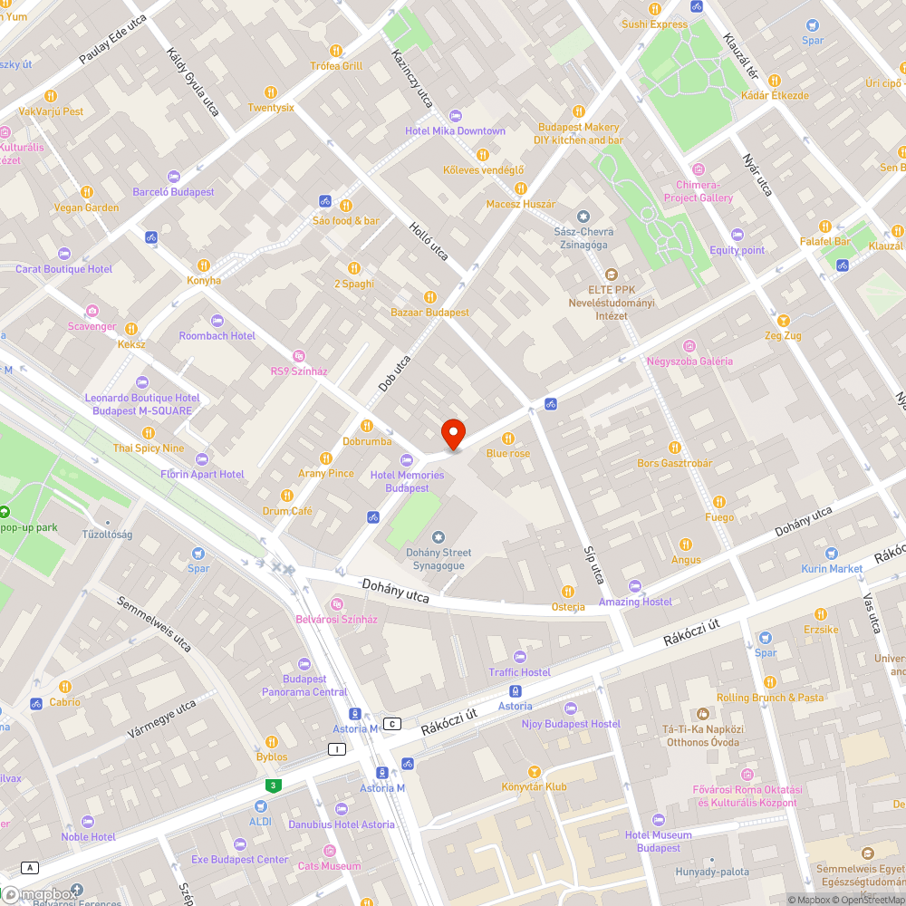 Otthagyott forgalomtechnikai kellékek Wesselényi utca 5-7 szám mellett. bejelentés helye