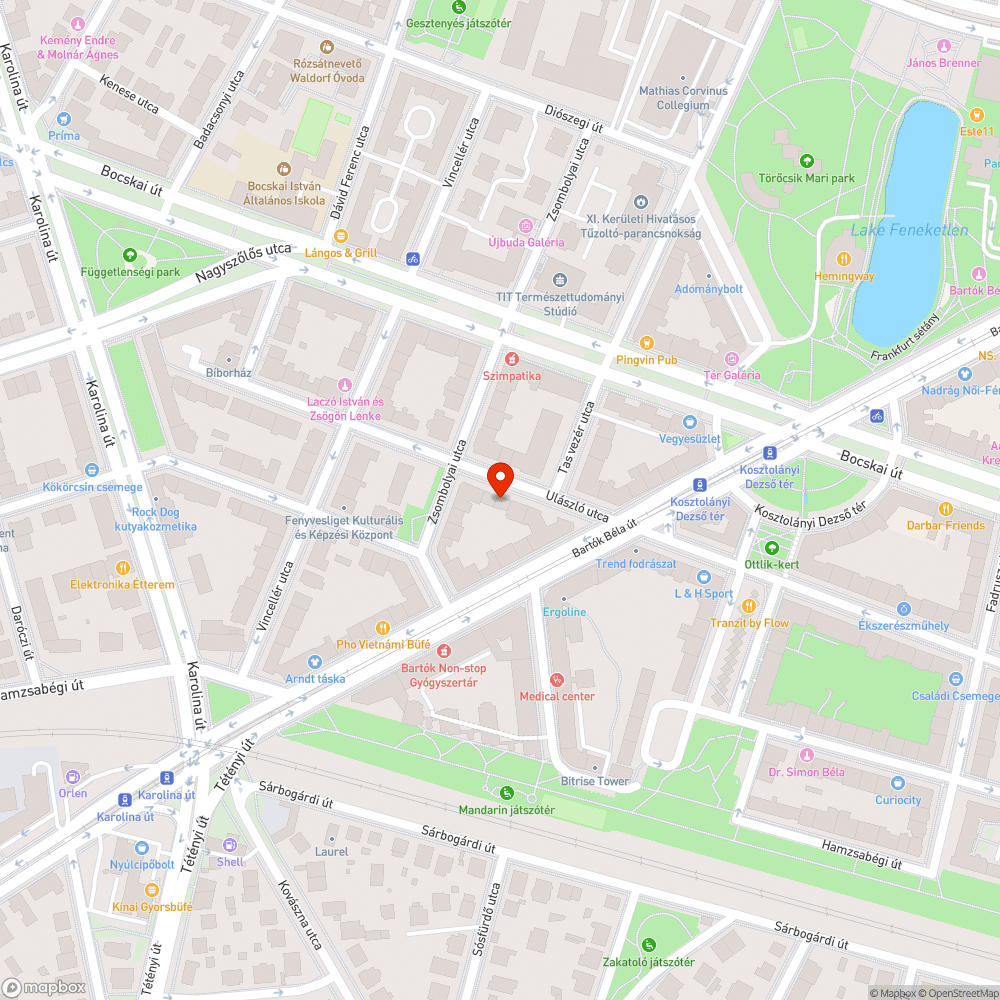 Elhagyatott autó foglalja a parkolóhelyet bejelentés helye