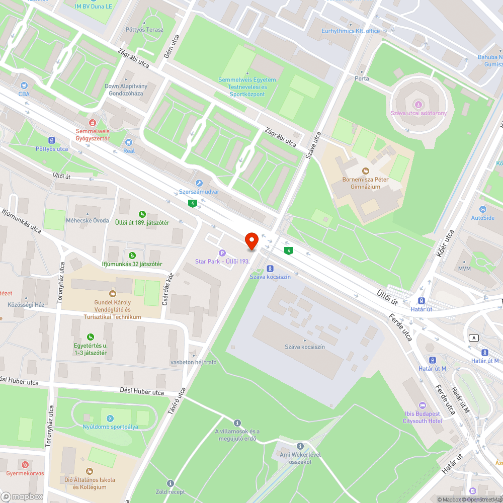 Koszos, szakadt reklámmolinó a földön bejelentés helye