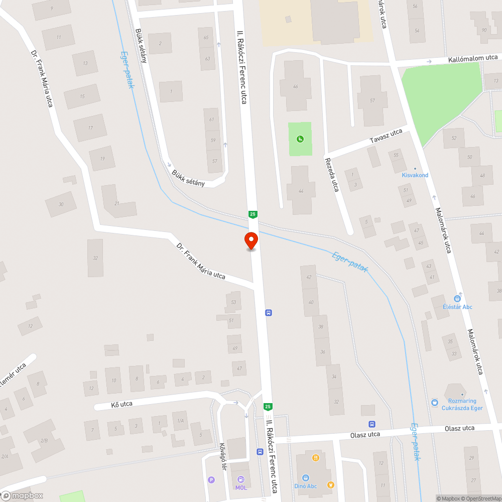 II.Rákóczi Ferenc utcán, a MOL irányába hatalmas kátyú bejelentés helye