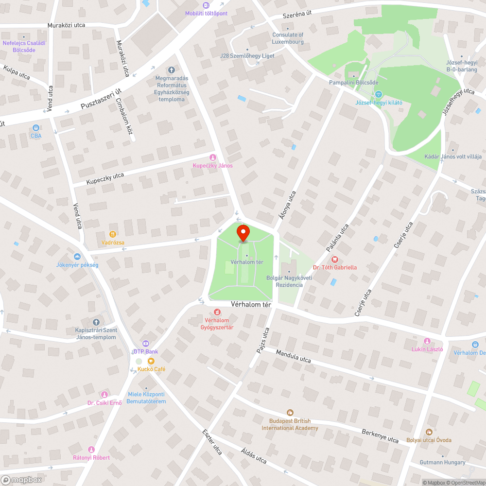 Széklet a vérhalom téri játszótér játékán bejelentés helye