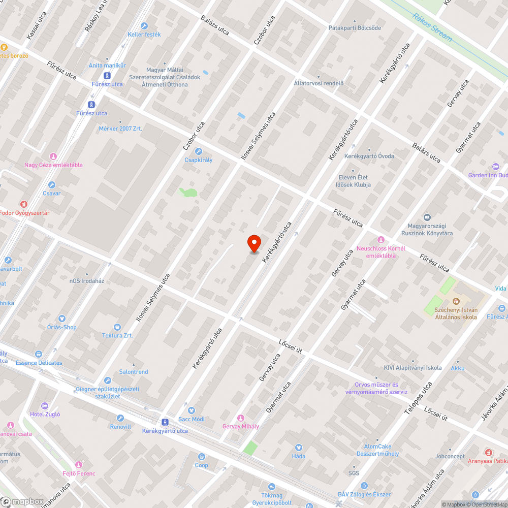 Lejárt műszakival rendelkező autó parkol bejelentés helye