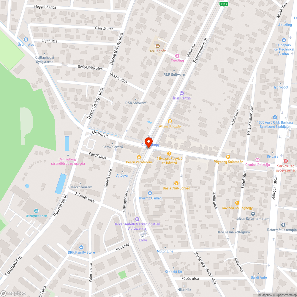 Egy sérült elektromos oszlop a járdaszigeten bejelentés helye