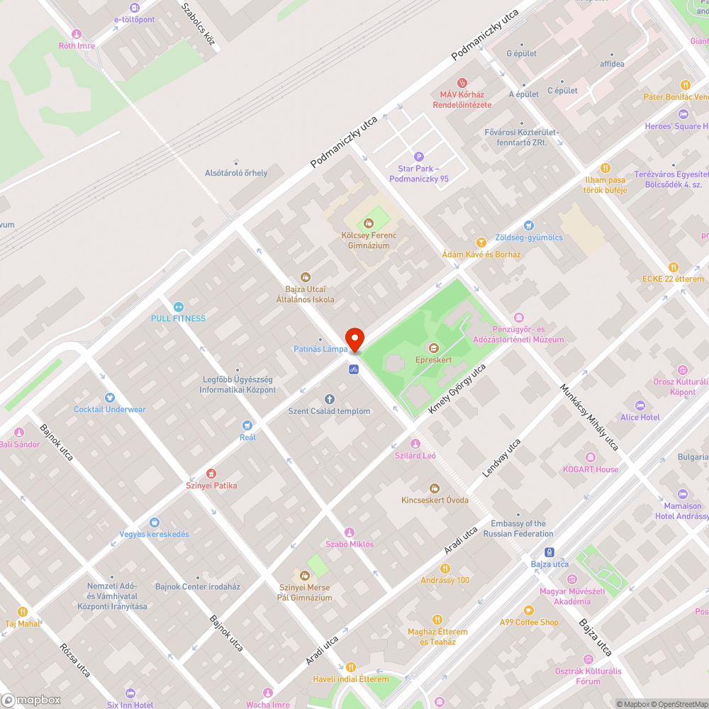 Szivárgó tűzcsap a Szondi-Bajza sarkon bejelentés helye