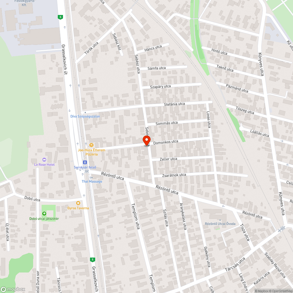 Hónapok óta szabálytalanul parkoló autó bejelentés helye