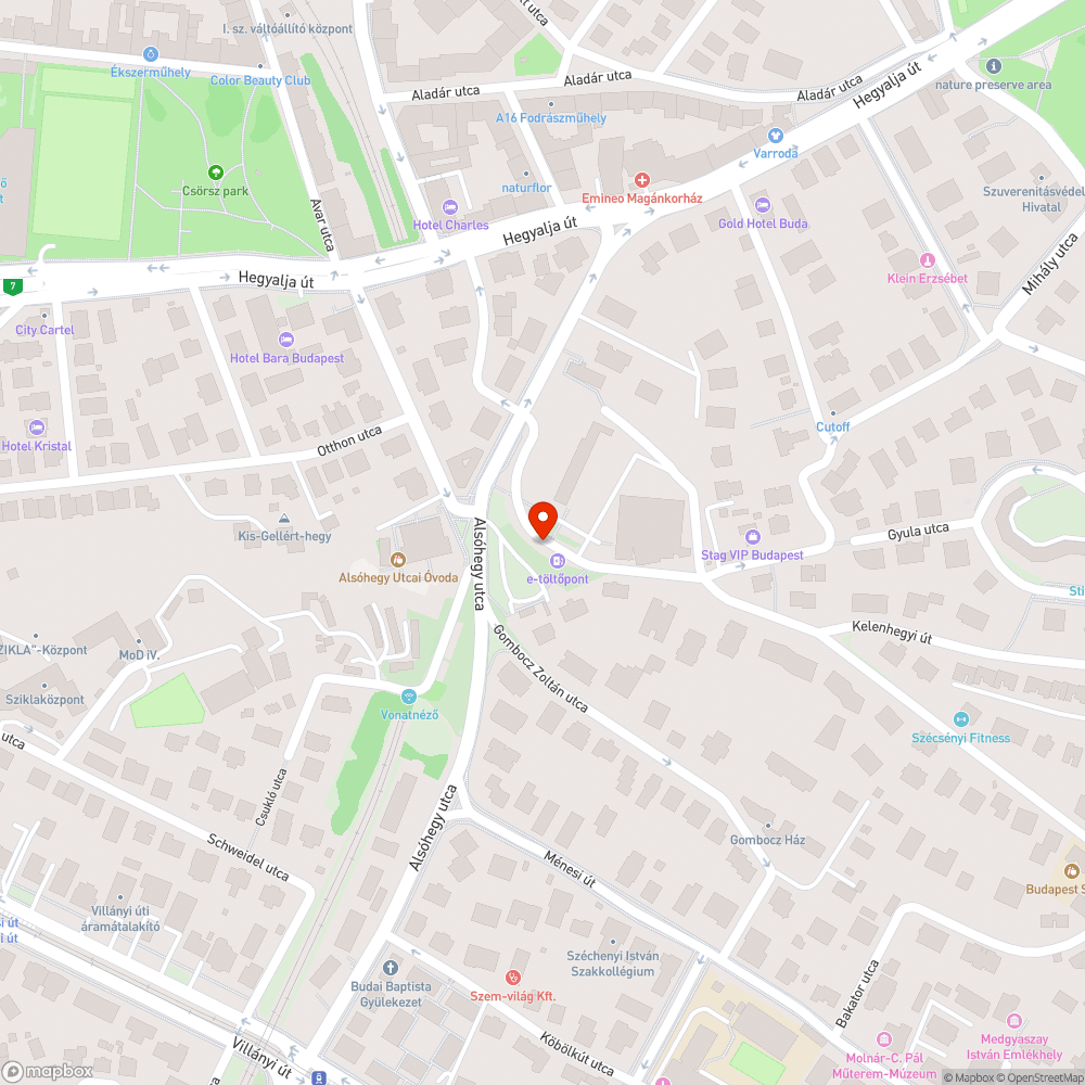 Kiálló aszfaltcikkely a fedlapból bejelentés helye