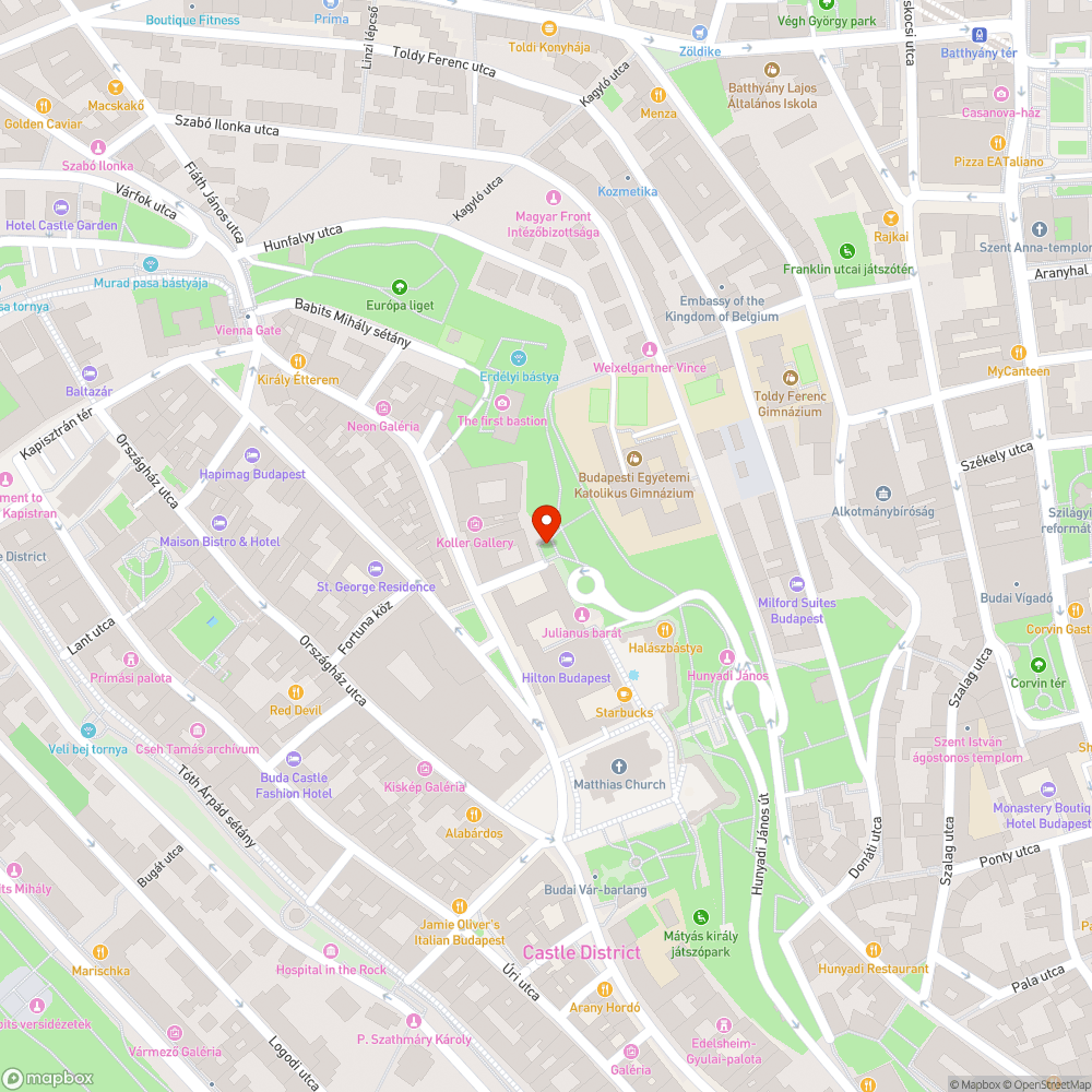 Az iskola lépcsőn kimozdult egy lépcsőfok bejelentés helye