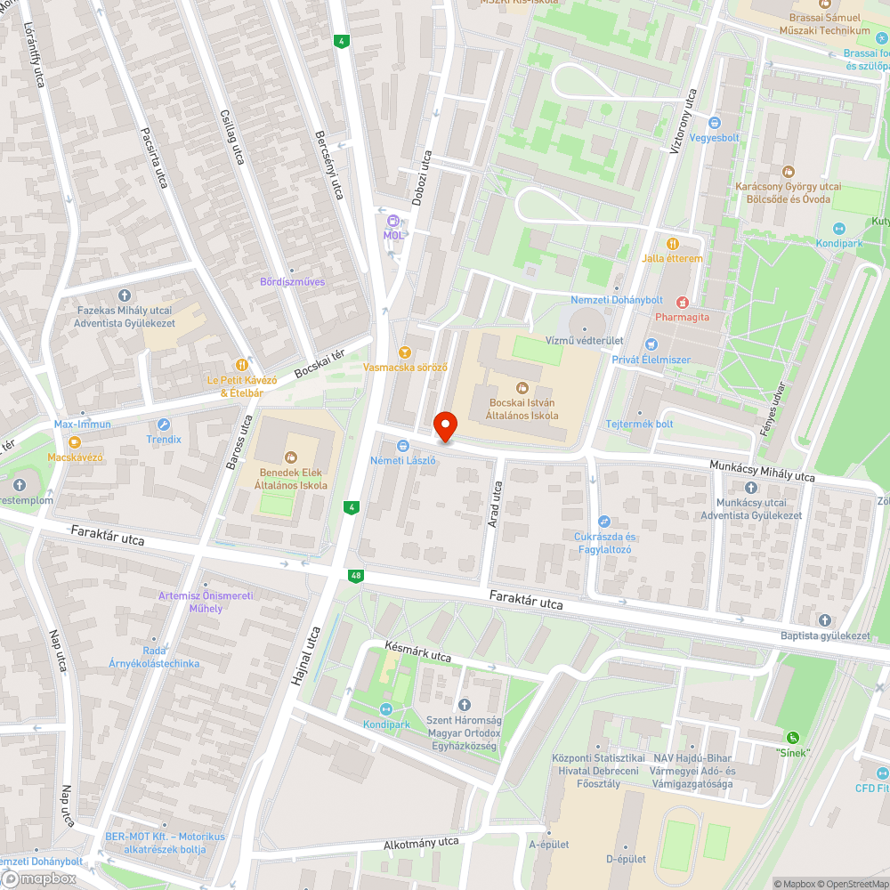 Menetrend tábla. bejelentés helye