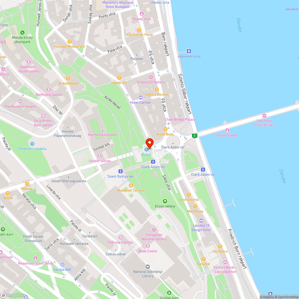 Gyalogútba pakolt csúszásmentesítő ládák bejelentés helye