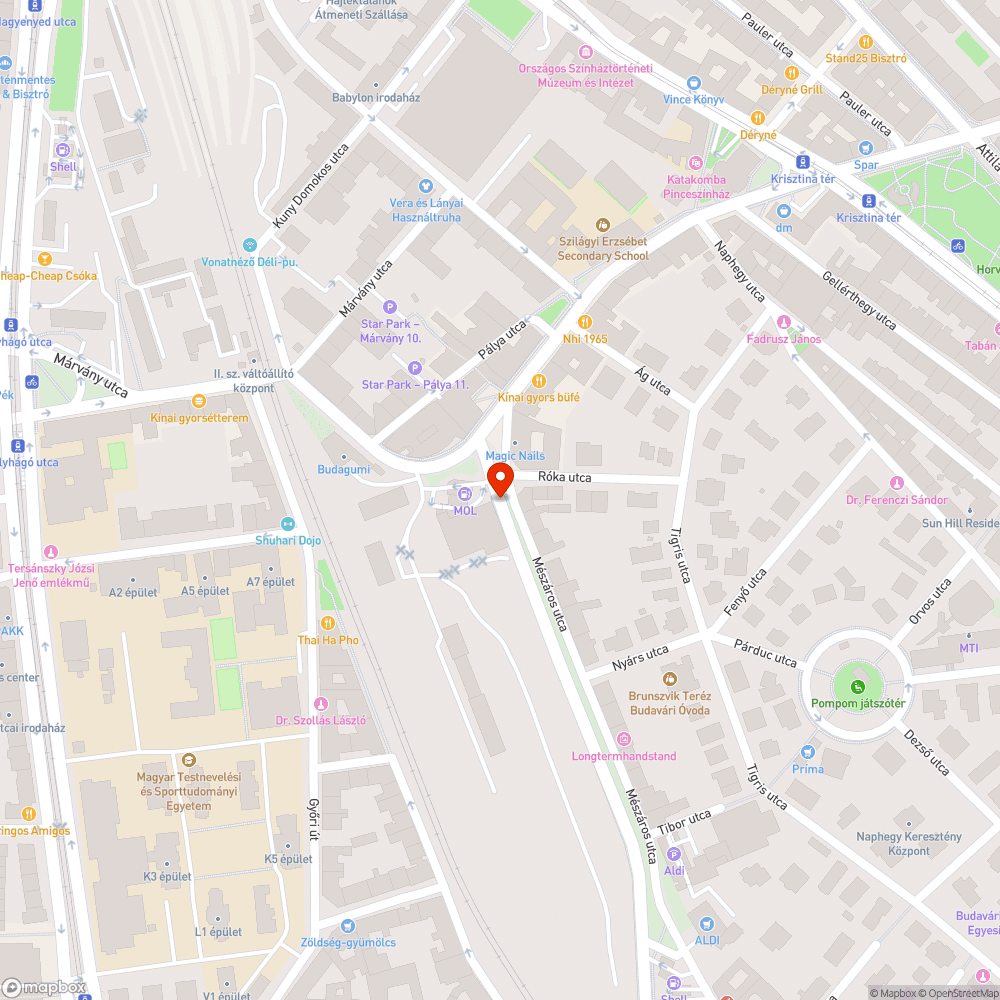 Alig látható közlekedési táblát, bokrok visszametszésére bejelentés helye