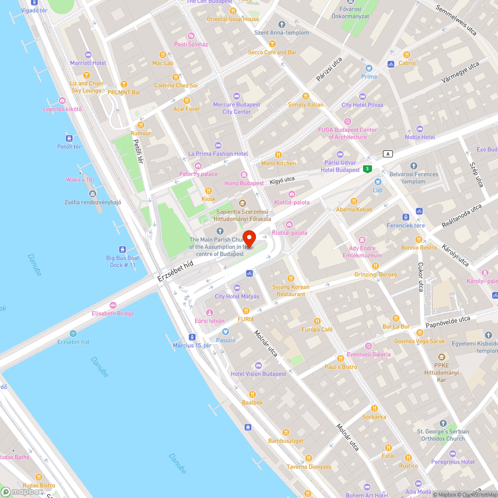 A lépcsőnél és a szobornál leesett csempe bejelentés helye