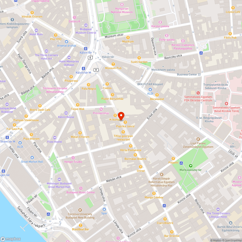 Alacsonyan elhelyezett tábla bejelentés helye