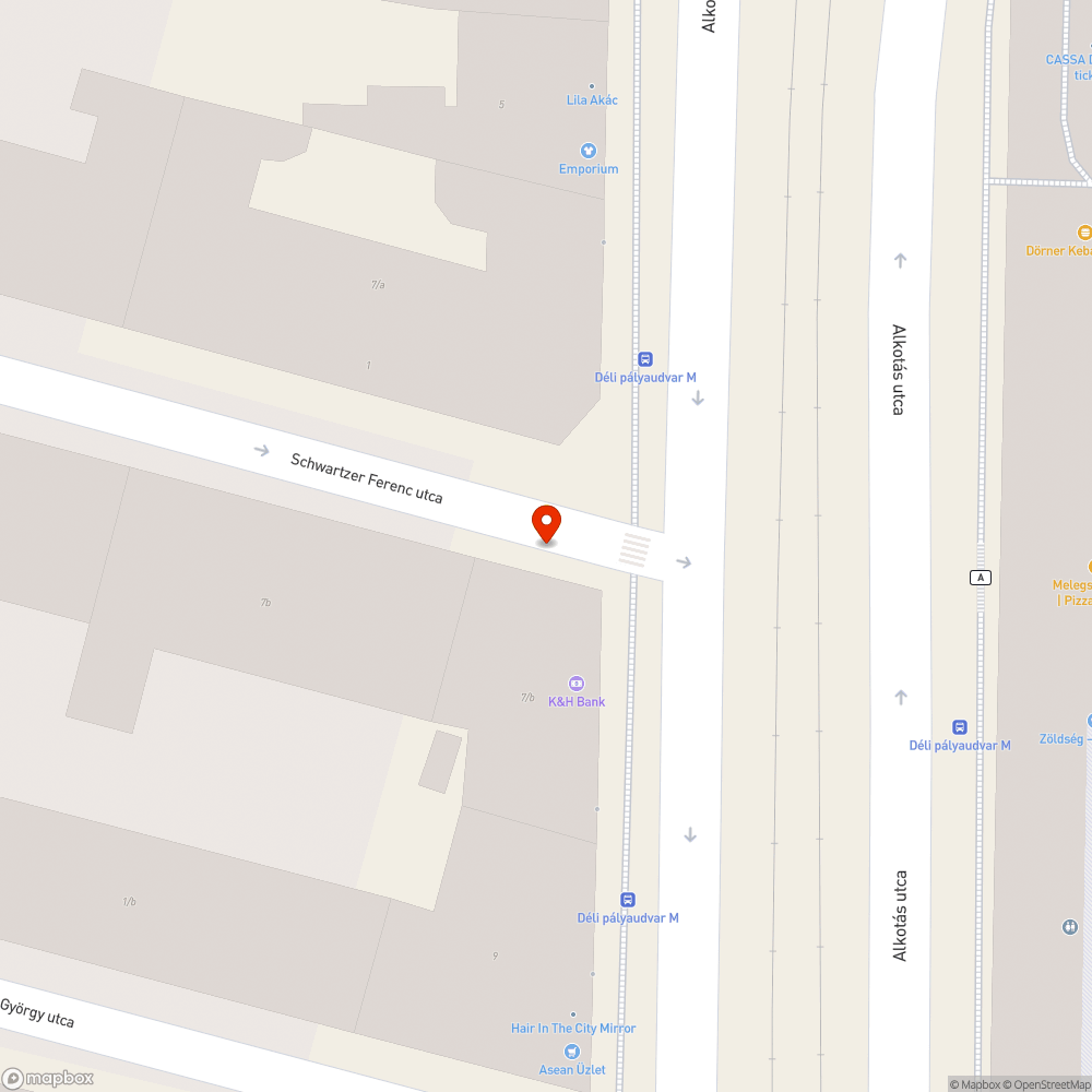 Tűéles tábla sarkok fejmagasságban bejelentés helye