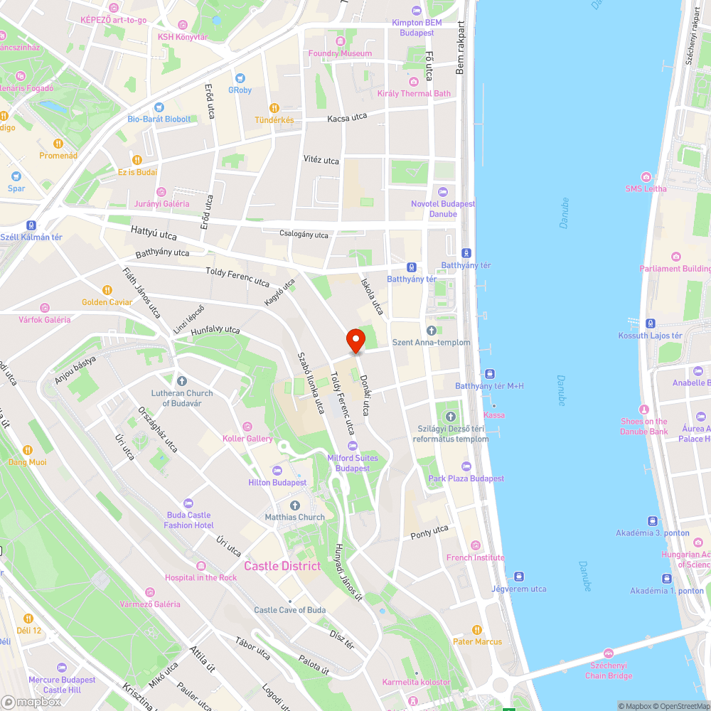 Hiányzó „Egyirányú forgalmi út” tábla bejelentés helye