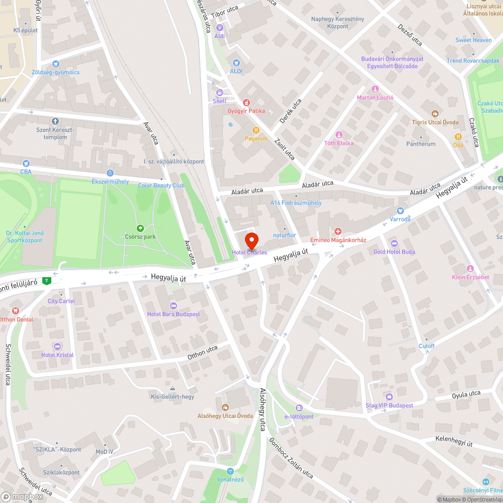 Gyalogosként életveszélyes és esőben járhatatlan járda bejelentés helye