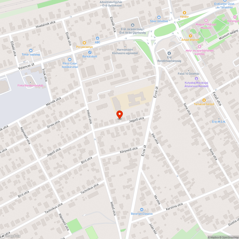 Elhagyott auto foglalja az úttestet bejelentés helye