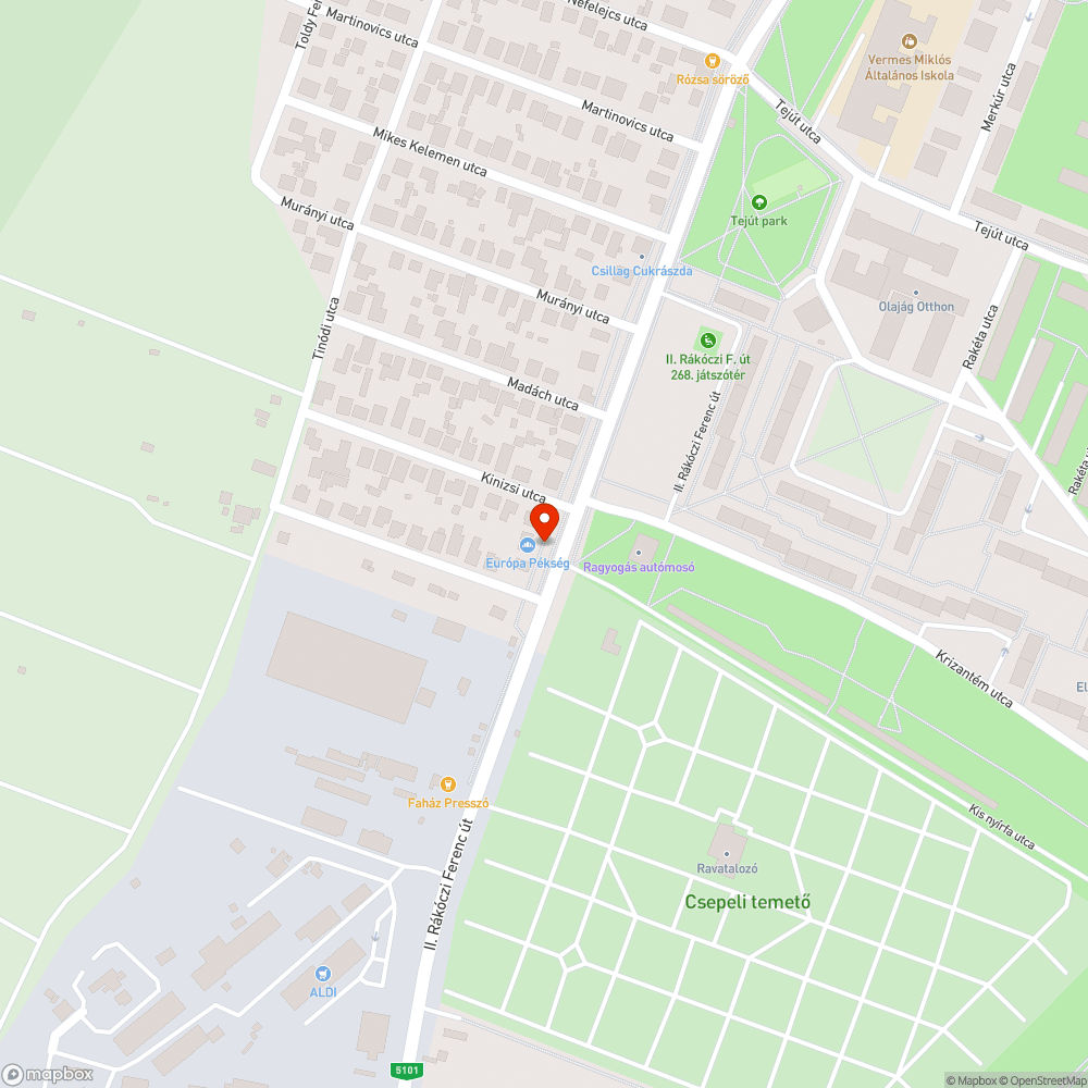 Illegálisan parkolóvá alakított zöldterület és kerékpárút bejelentés helye