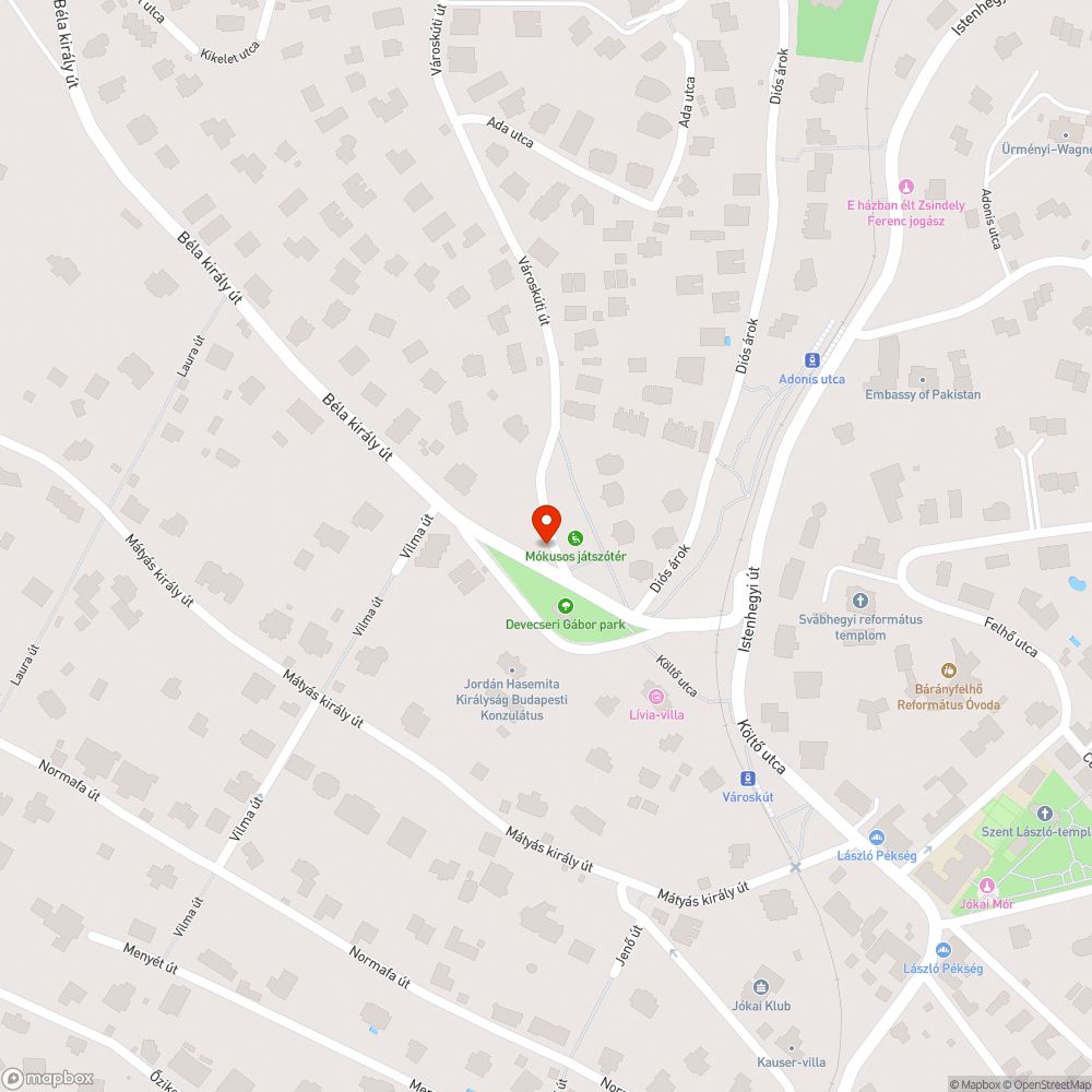 Kidöntött tábla a Városkútnál bejelentés helye