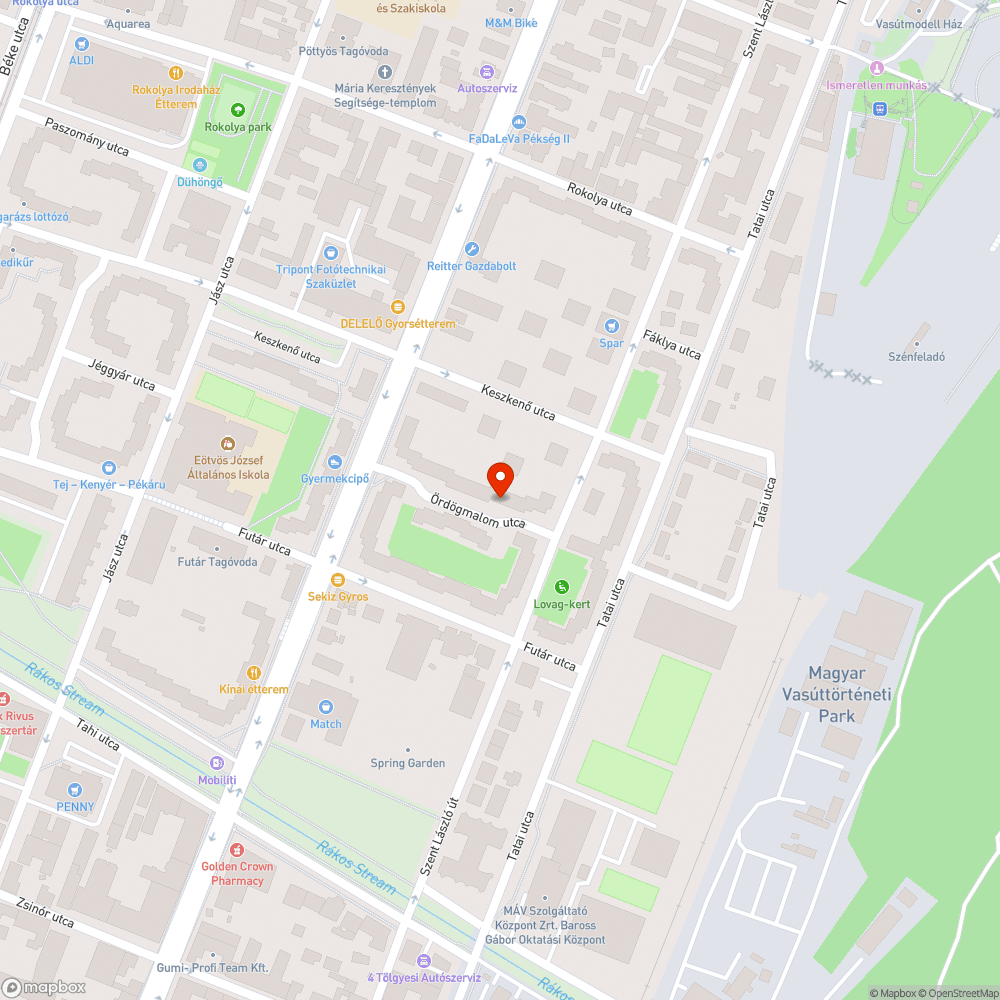 Szabálytalanul elhelyezett motor a járdán bejelentés helye