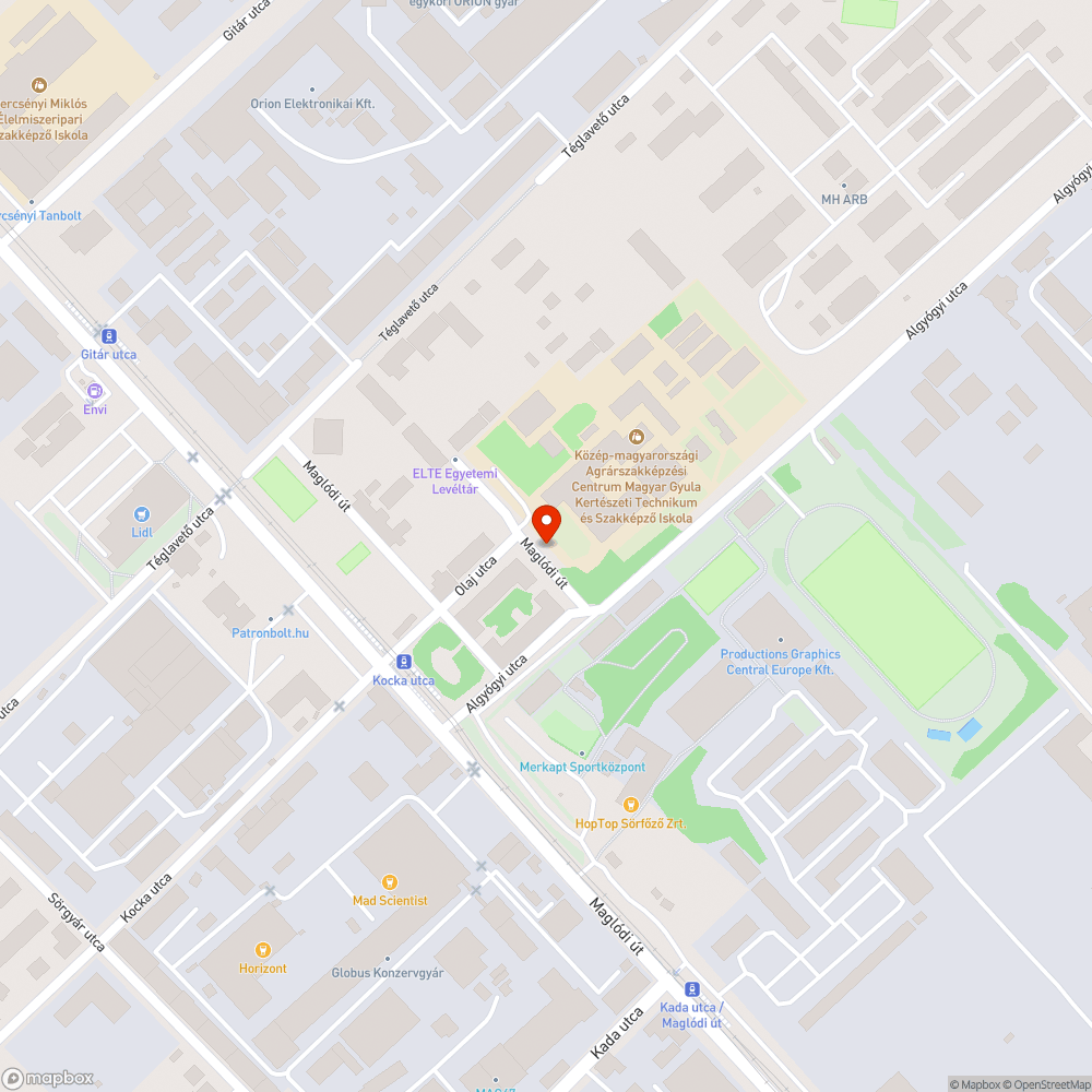 Egy éve egyhelyben álló roncs bejelentés helye