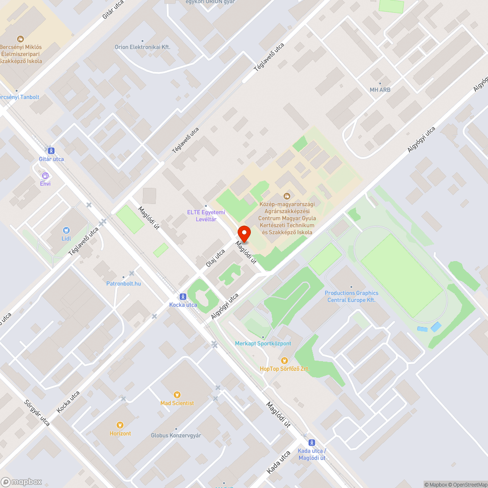 Egy betört üvegű telefonfülke bejelentés helye