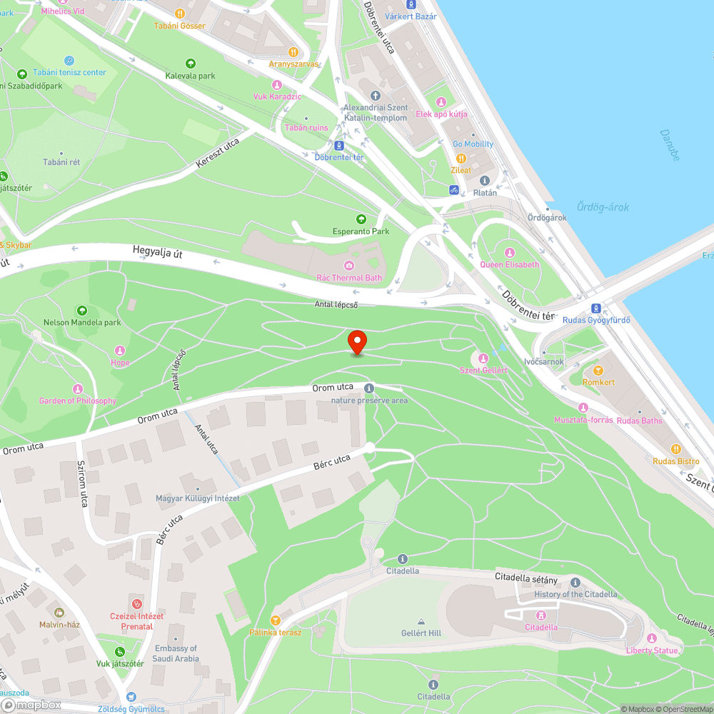 Beszakadt korlátok, letört-lejárt hegyoldal, sosem pucolt vízelvezetők bejelentés helye