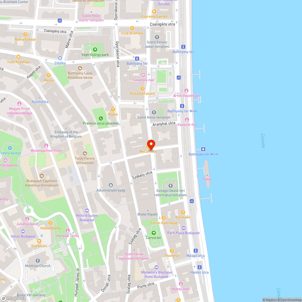 Csatornafedőn 15x15 cm-es lyuk bejelentés helye