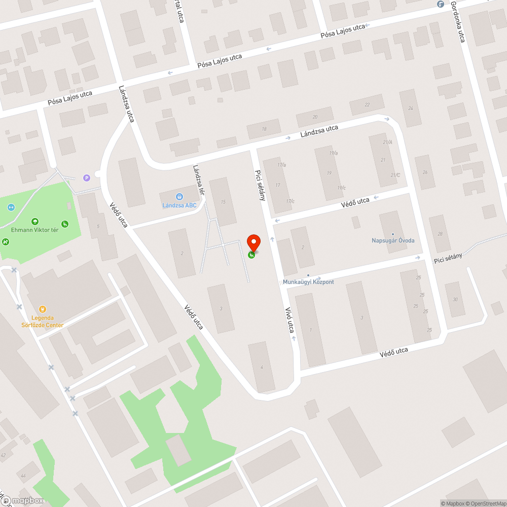 Politikai felirat a játszóteren bejelentés helye