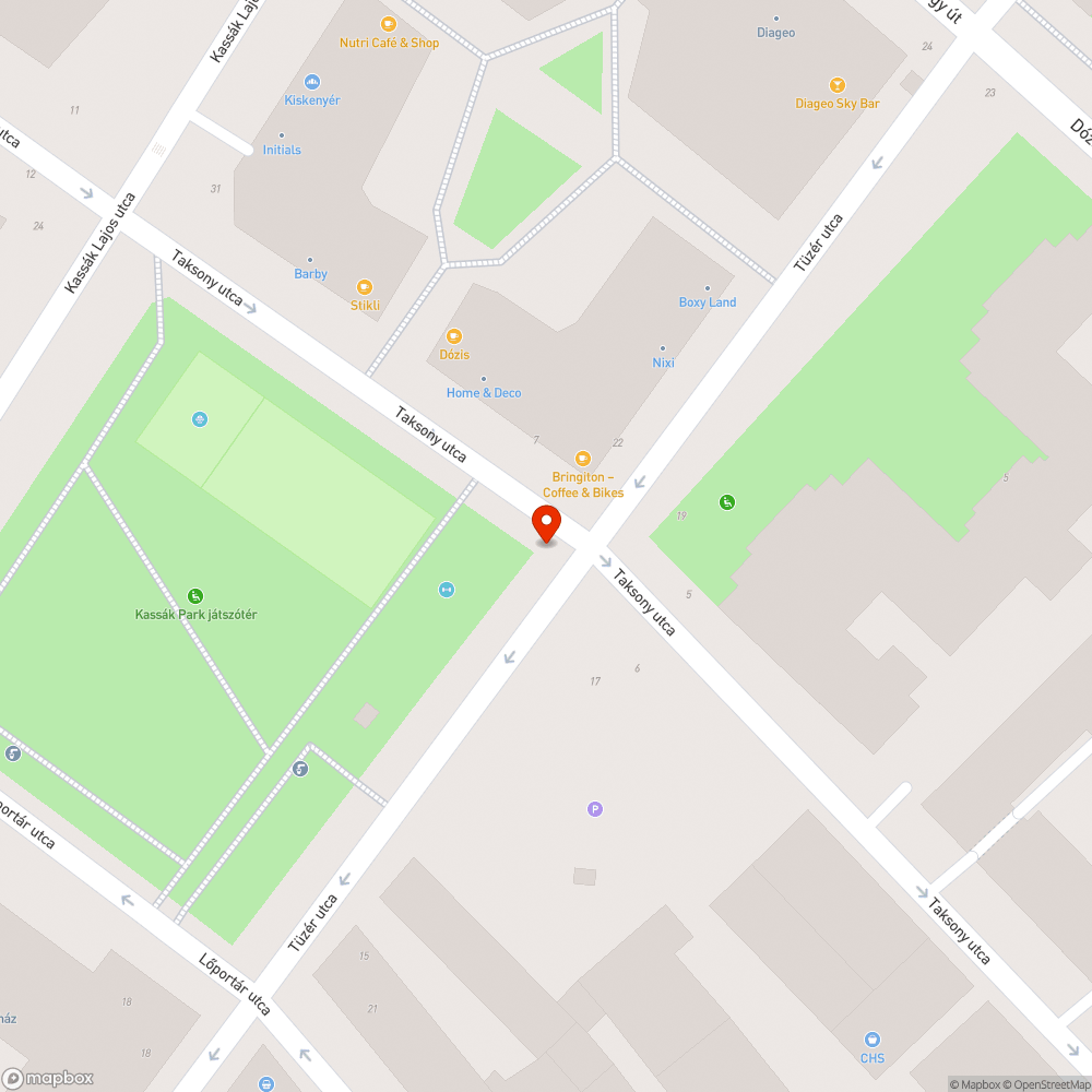 Közlekedési tábla elhajlott bejelentés helye