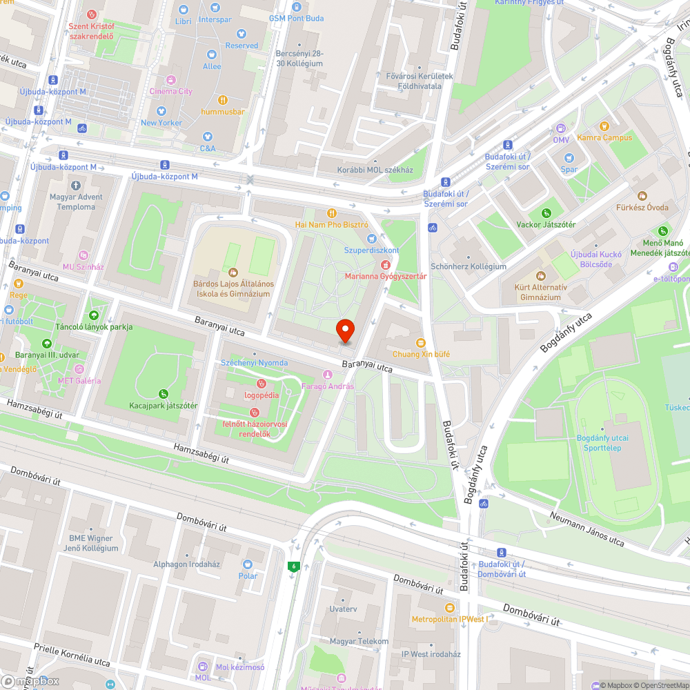 Betontömbök a játszótér kavicsútján bejelentés helye