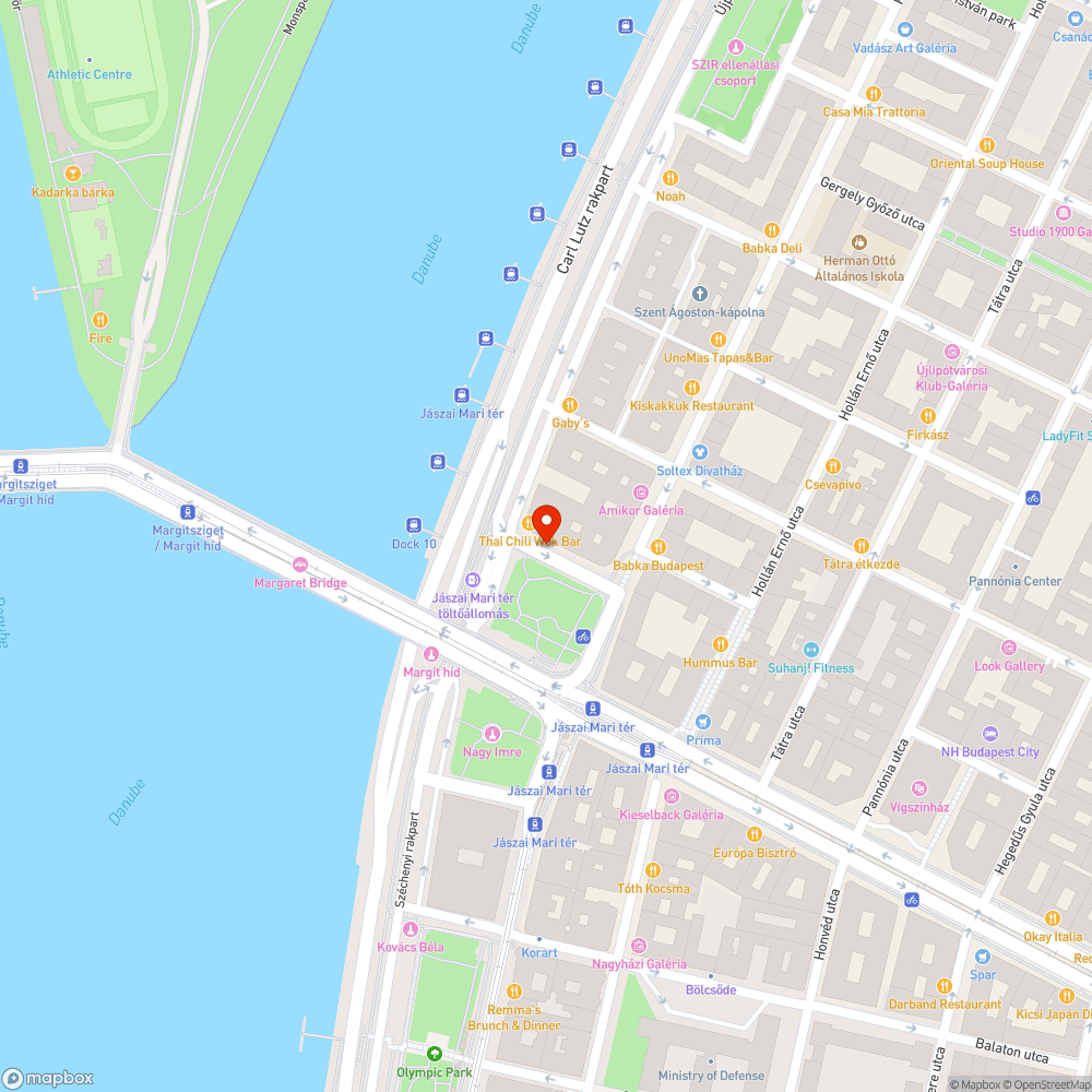 Kidőlt KRESZ tábla a Jászai Mari téren bejelentés helye