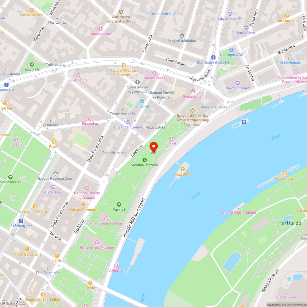 Megrongálódott pad bejelentés helye