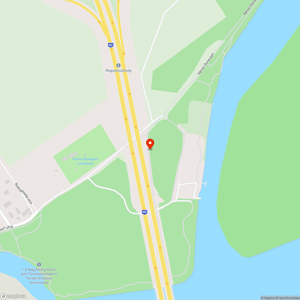 Rossz állapotú kerékpárút, kosz, mocsok az M0-ás híd Hárosi lehajtójánál bejelentés helye