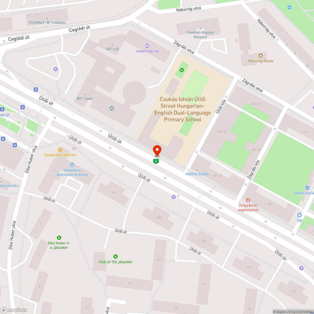 Hatalmas, förtelmes graffitik a suli homlokzatán bejelentés helye