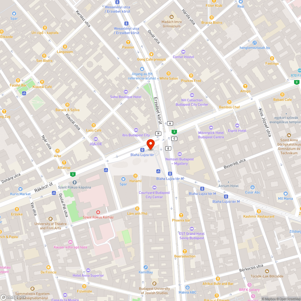 Graffiti a buszmegálló üvegén bejelentés helye