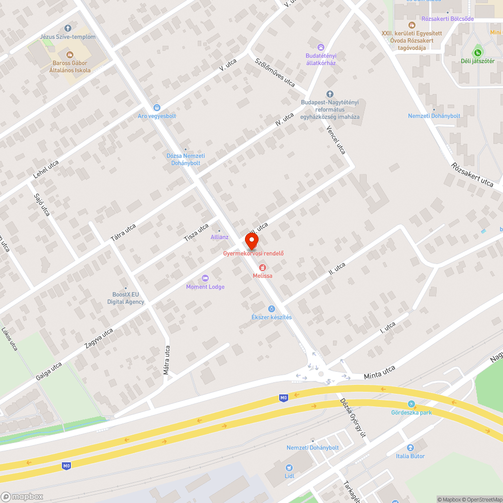 Elhanyagolt korlát, hírdető tábla a Háziorvosi rendelőnél - akadálymentesítés hiánya bejelentés helye