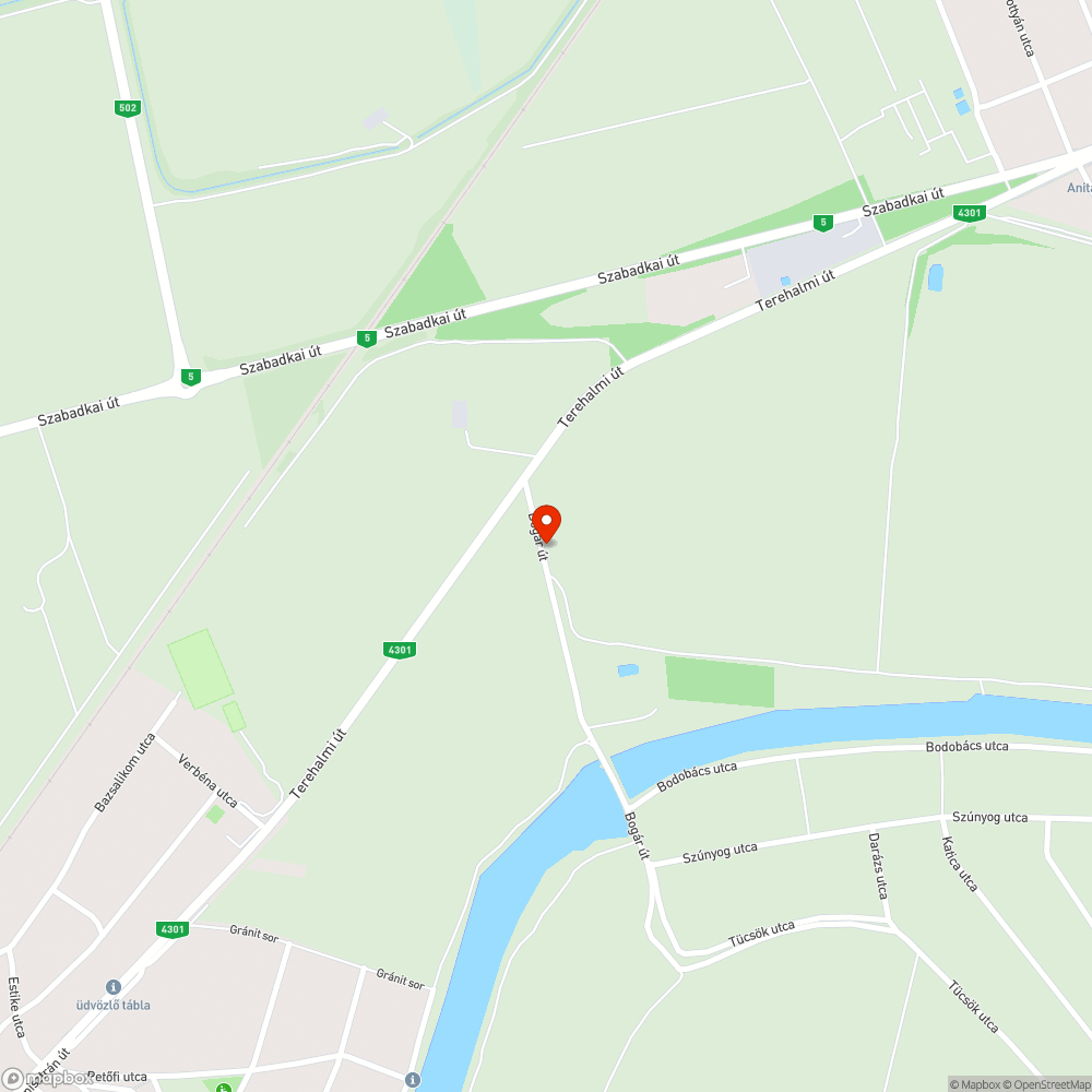 Járhatatlan, megvilágítatlan, szemétledobónak használt út, és buszmegálló bejelentés helye