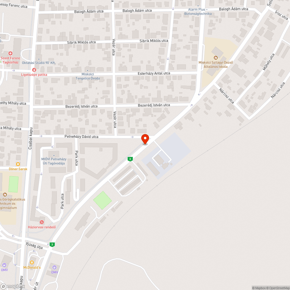 Távközlési aknafedlap beszakadása járda közepén bejelentés helye