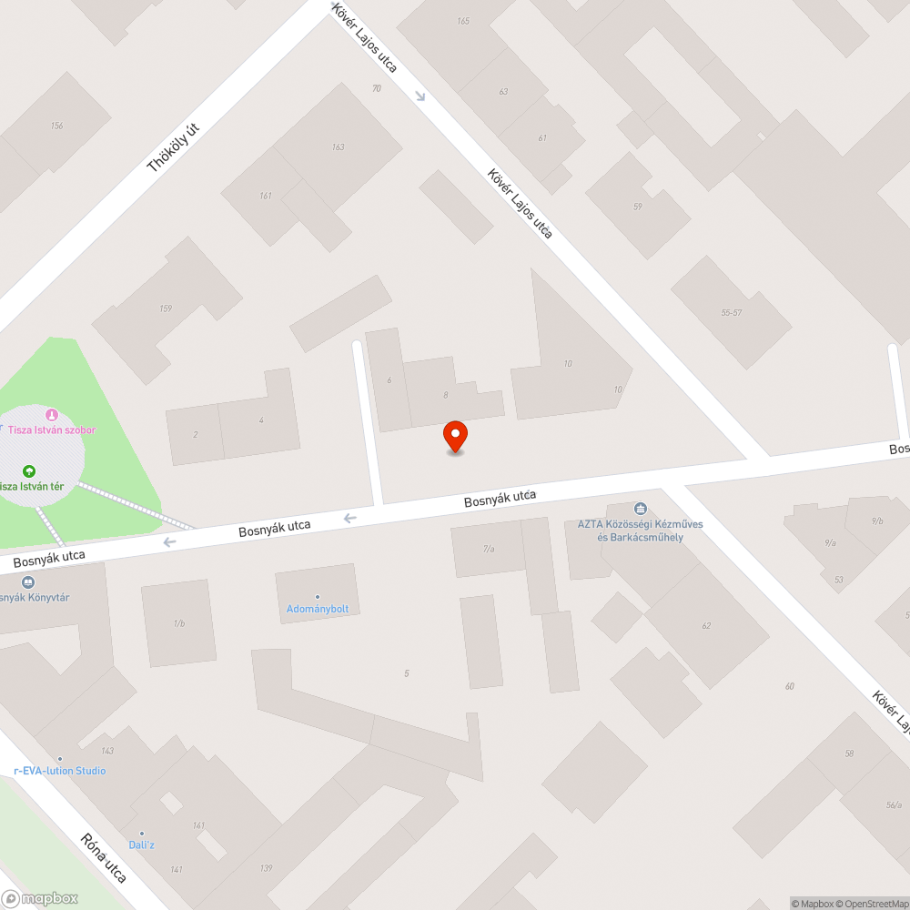 Üvegszilánkok, üvegtörmelék a járda közepén. bejelentés helye