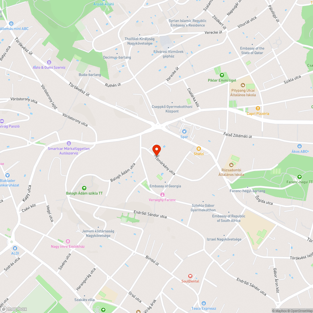 Járdán parkoló autók bejelentés helye