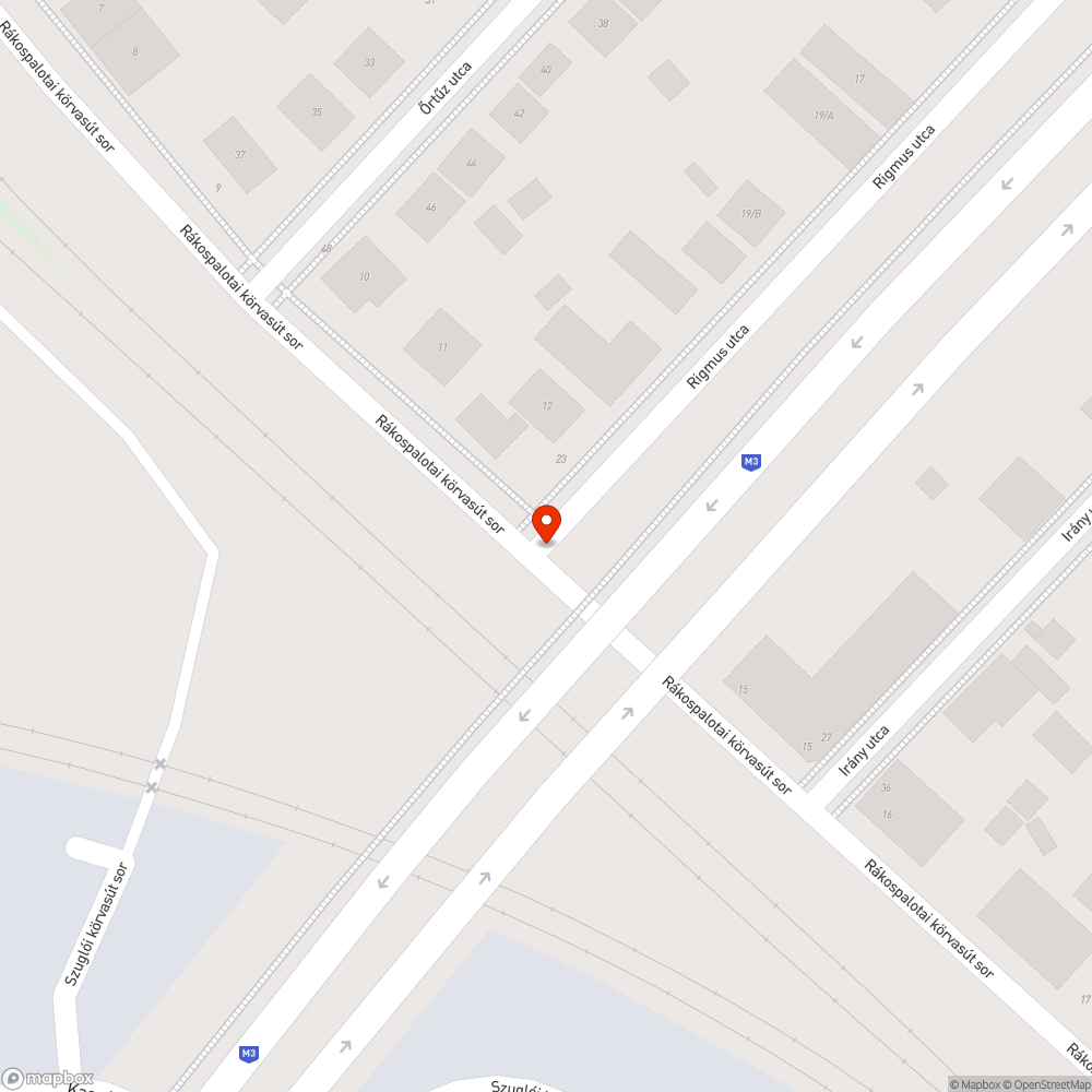 Rozsdás, olvashatatlan tábla bejelentés helye