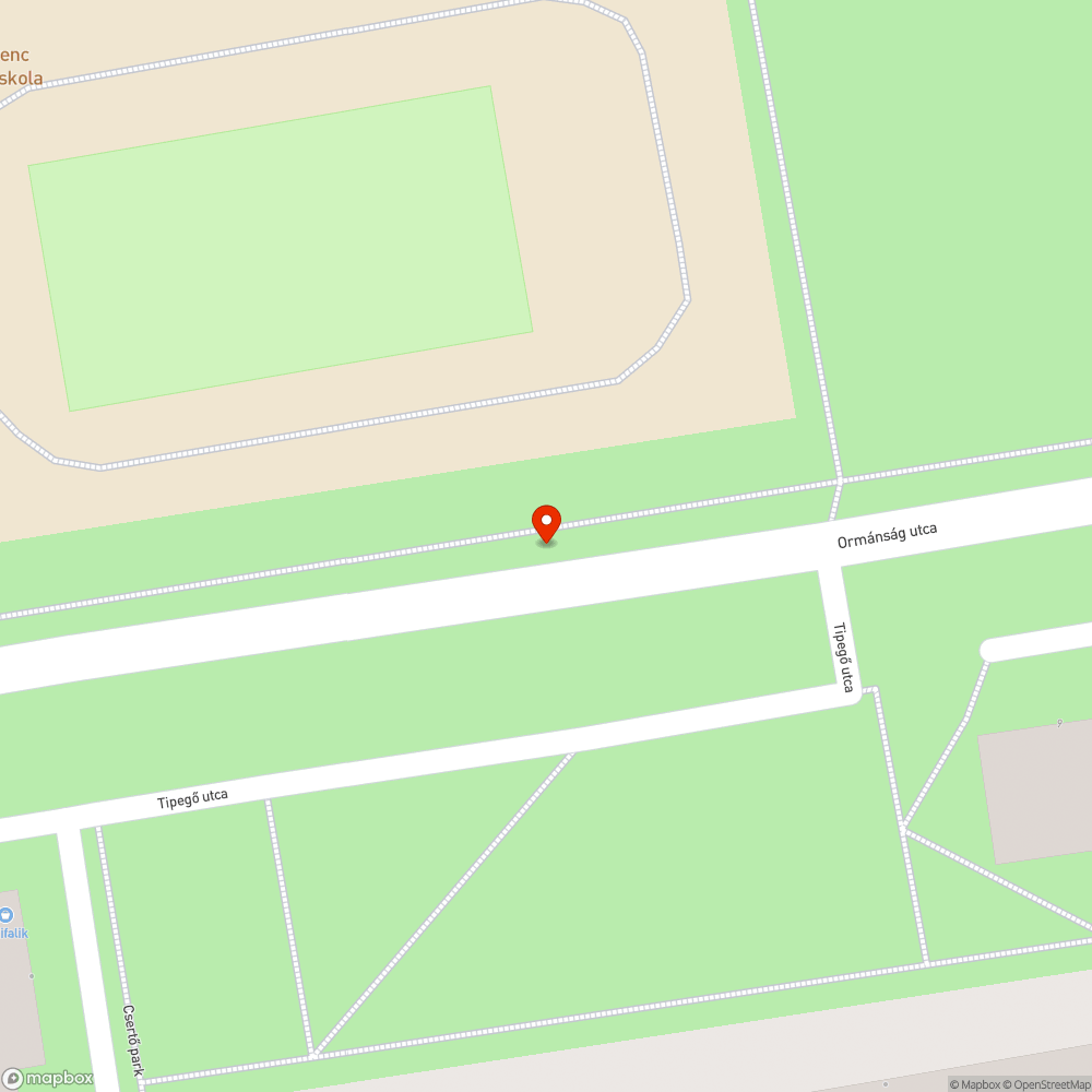 Elhagyott autó zsúfolt parkolóban bejelentés helye