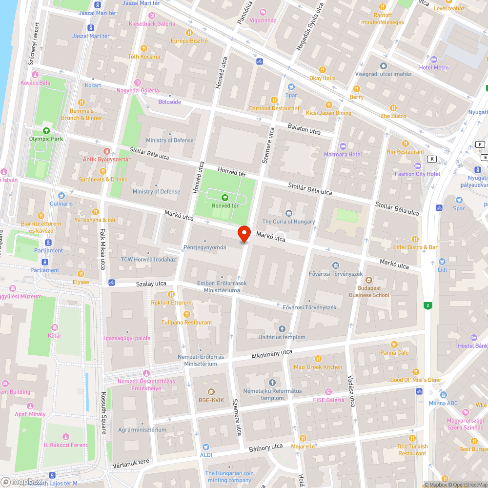 Hiányos , repedt fedlap 2 db bejelentés helye