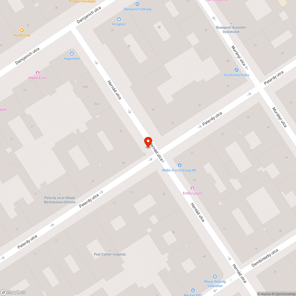 Hernád-Peterdy sarkán járdán való parkolás bejelentés helye